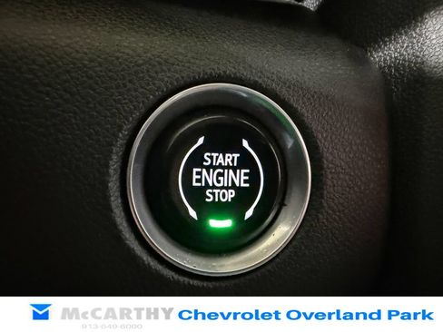 Used 2025 GMC Acadia Denali w/ Super Cruise Package FWD image 18