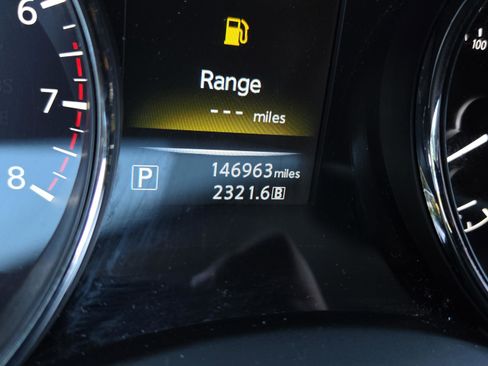 Used 2016 Nissan Rogue SL w/ SL Premium Package image 27