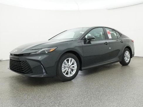 New 2026 Toyota Camry LE image 6