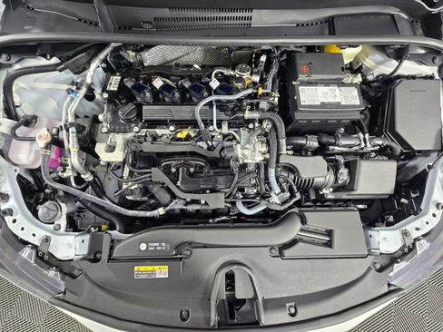 Used 2026 Toyota Corolla LE FWD image 13
