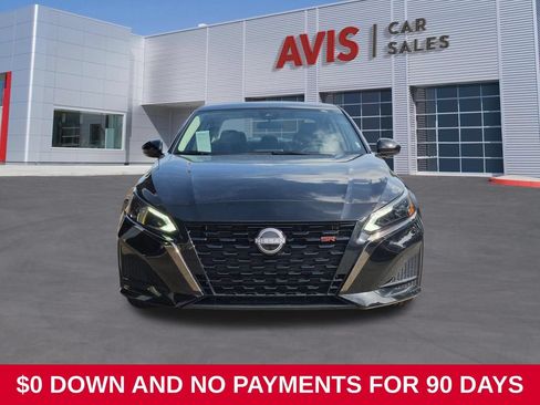 Used 2025 Nissan Altima 2.5 SR FWD image 2