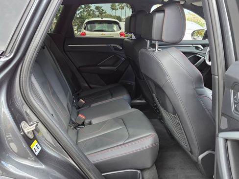 Used 2025 Audi Q3 2.0T Premium Plus w/ Premium Plus Package image 17