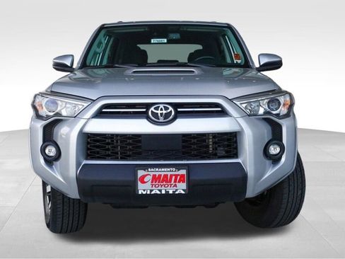 Certified 2022 Toyota 4Runner TRD Off-Road image 2