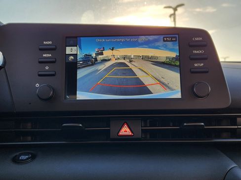 New 2025 Hyundai Elantra Sport image 28