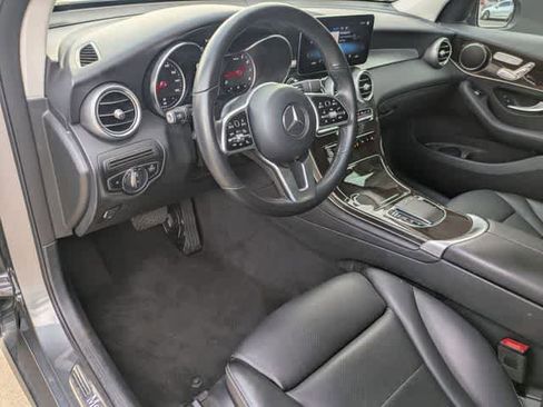 Certified 2022 Mercedes-Benz GLC 300 w/ Premium Package Lite image 2