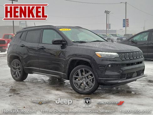 Used 2024 Jeep Compass Limited w/ High Altitude Package image 1