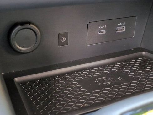 Used 2025 Nissan Pathfinder Platinum w/ Cargo Package FWD image 22