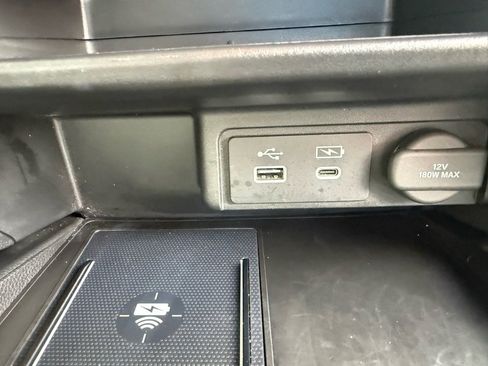 Used 2025 Honda Passport Black Edition image 38