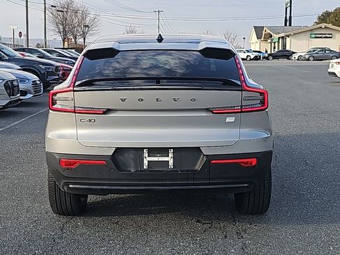 Used 2023 Volvo C40 P8 Recharge Ultimate image 13