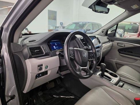 Used 2019 Honda Pilot EX-L image 10