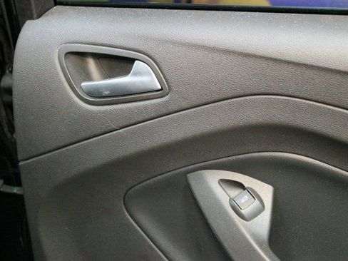 Used 2018 Ford Escape SEL w/ Canadian Touring Package image 12