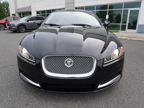 Used 2013 Jaguar XF 3.0 RWD image 2