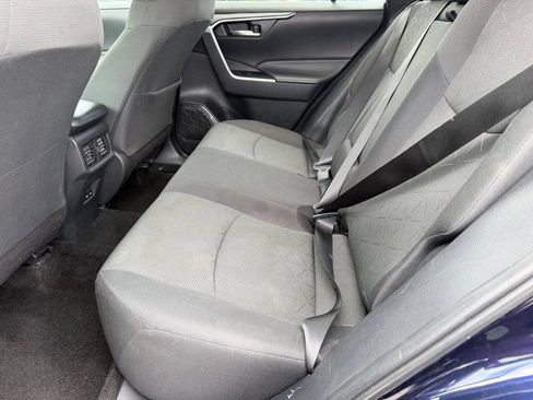 Used 2024 Toyota RAV4 XLE FWD image 11