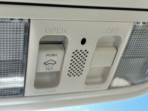Used 2012 Honda CR-V EX image 22