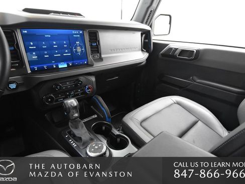 Used 2024 Ford Bronco Black Diamond AWD/4WD image 27