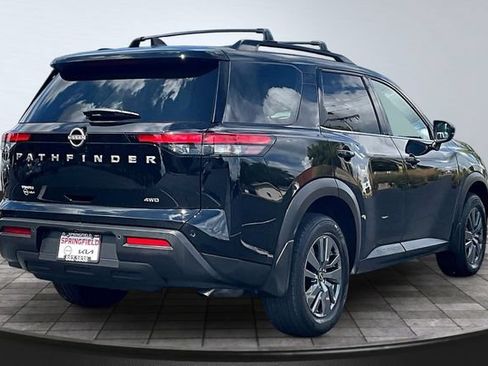 Used 2025 Nissan Pathfinder SV AWD/4WD image 6