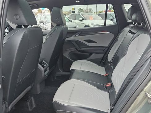 New 2026 Volkswagen Tiguan SE R-Line image 6