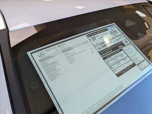 Certified 2025 Mercedes-Benz GLC 300 image 15