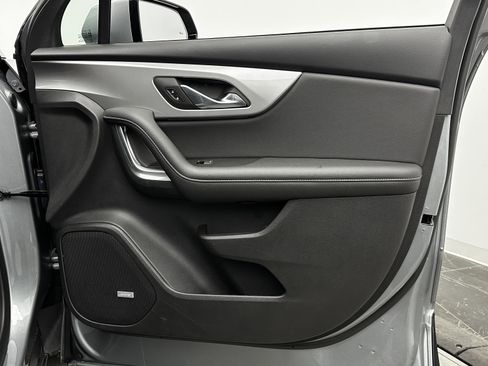 Used 2024 Chevrolet Blazer LT w/ Sound & Technology Package image 33