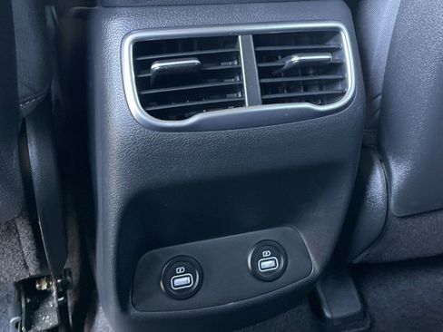 Used 2022 Hyundai Santa Fe SEL w/ Convenience Package image 23