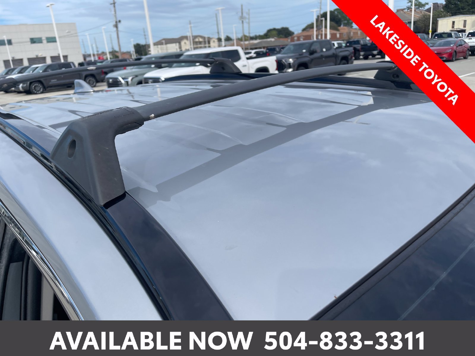 Used 2021 Toyota RAV4 XLE AWD/4WD image 9