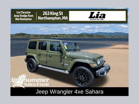 Used 2024 Jeep Wrangler Unlimited Sahara w/ Technology Group AWD/4WD image 1