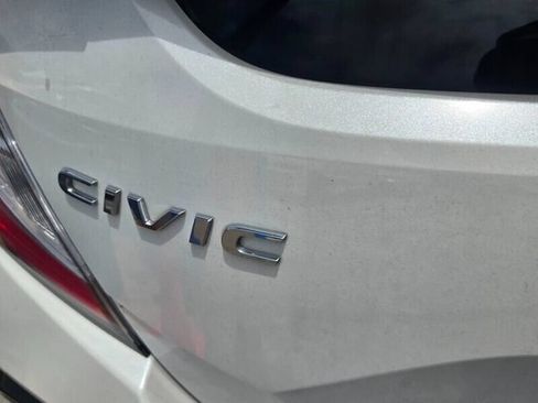 Used 2020 Honda Civic Sport image 6