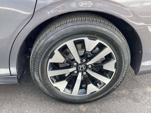 Used 2025 Honda Odyssey EX-L image 30