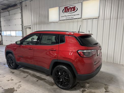 New 2026 Jeep Compass Latitude AWD/4WD image 13