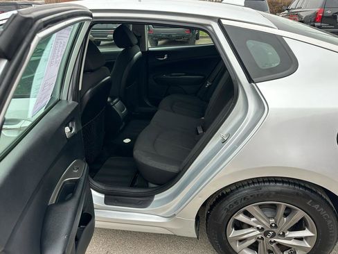 Used 2020 Kia Optima LX FWD image 11