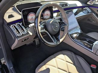 New 2026 Mercedes-Benz Maybach S 580 4MATIC video 3