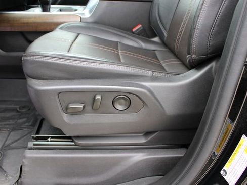 Used 2023 Chevrolet Silverado 1500 High Country w/ High Country Premium Package image 29