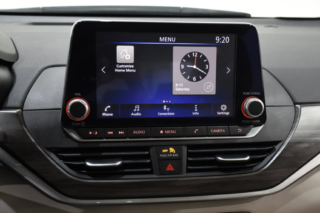 Used 2025 Nissan Altima 2.5 SV FWD image 18