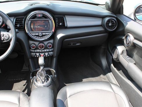 Used 2017 MINI Cooper Convertible FWD image 21