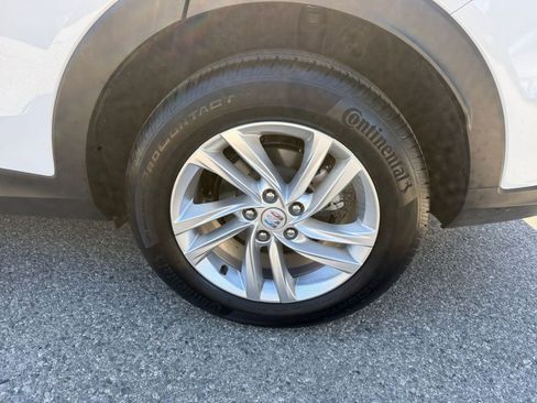 Used 2025 Buick Envista Preferred image 25