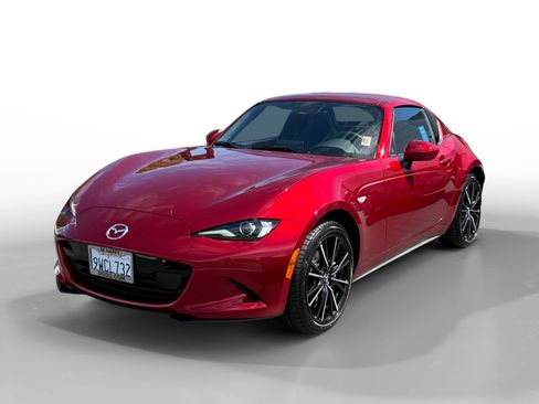 Used 2025 MAZDA MX-5 Miata RF Grand Touring RWD image 1