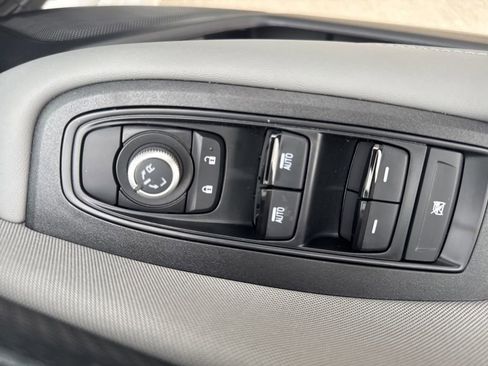 Used 2025 Subaru Legacy Premium image 19