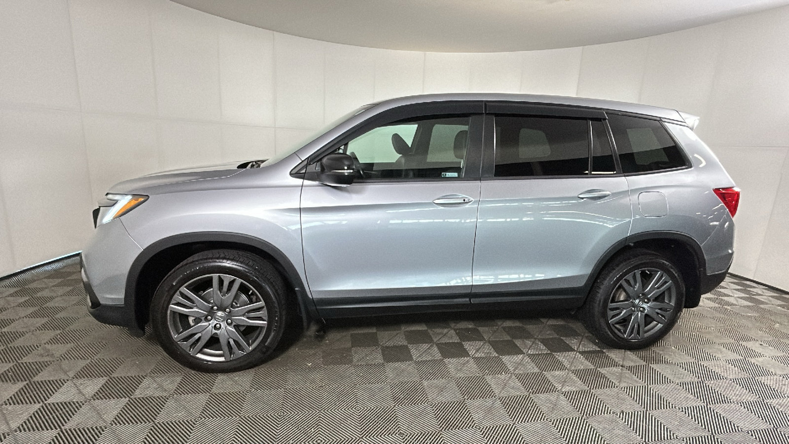 Used 2020 Honda Passport EX-L image 5