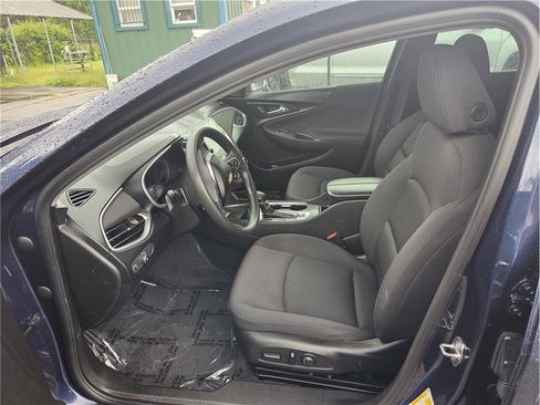 Used 2022 Chevrolet Malibu LT FWD image 14