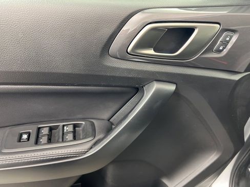 Used 2022 Ford Ranger Lariat w/ FX4 Off-Road Package image 12