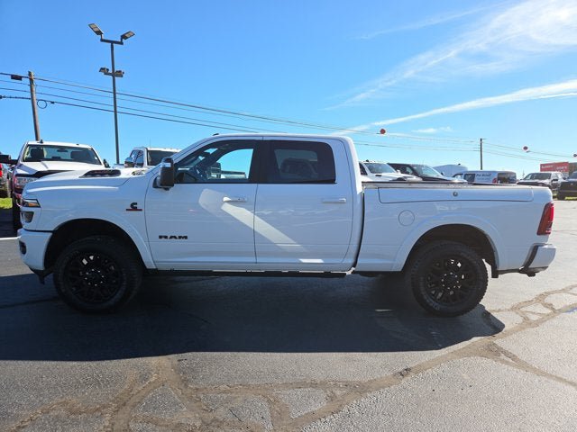 Used 2026 RAM 2500 Limited AWD/4WD image 3