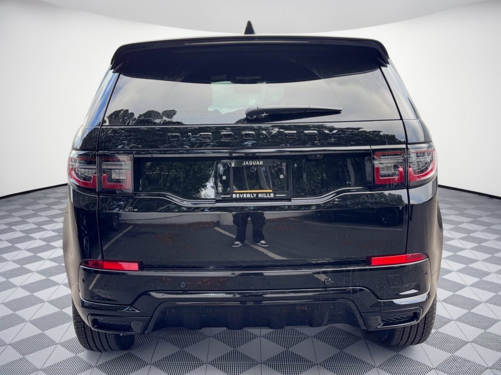 New 2026 Land Rover Discovery Sport Landmark AWD/4WD image 11