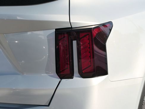 New 2026 Kia Sorento LX image 3