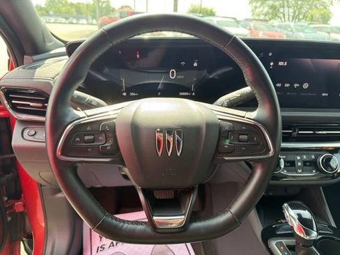 Certified 2024 Buick Envista Sport Touring w/ Convenience I Package FWD image 15