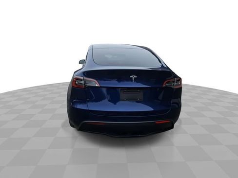 Used 2023 Tesla Model Y Long Range image 7