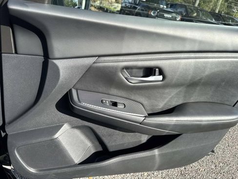 Used 2024 Nissan Sentra SV image 14