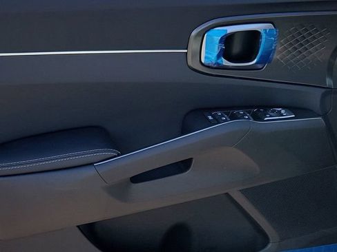New 2026 Kia Sorento LX FWD image 5
