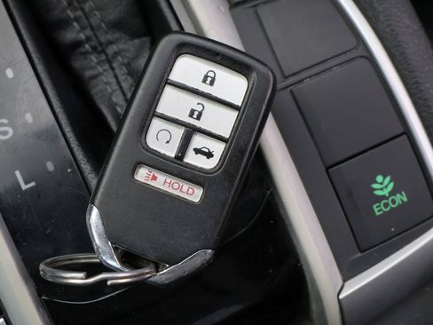 Used 2016 Honda Civic EX-T image 28