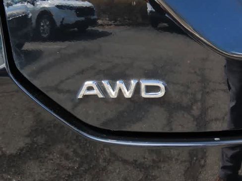 Certified 2024 Honda Pilot EX-L image 8