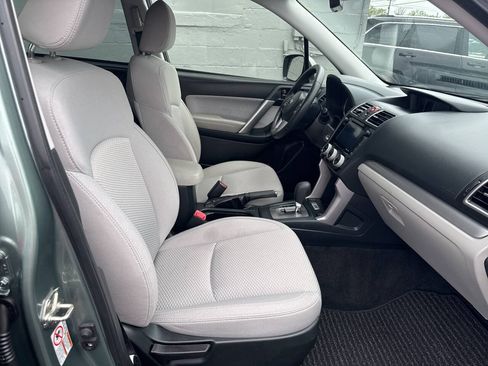 Used 2018 Subaru Forester 2.5i Premium w/ All-Weather Package AWD/4WD image 24